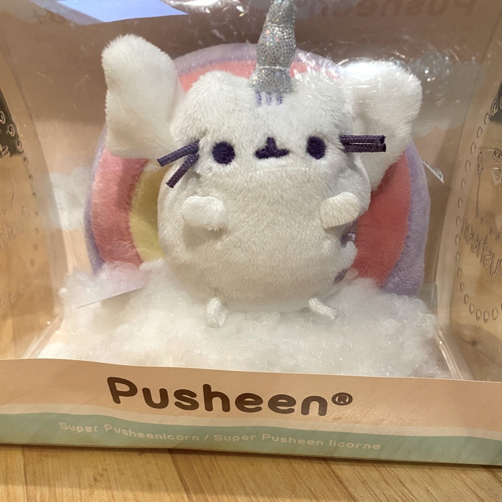 NIB Pusheen Unicorn Plush